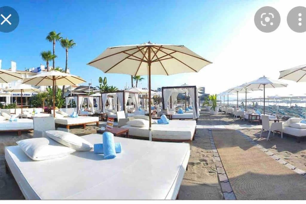 Magnifico Apartamento En La Carihuela, Torremolino ตอร์เรโมลิโนส ภายนอก รูปภาพ