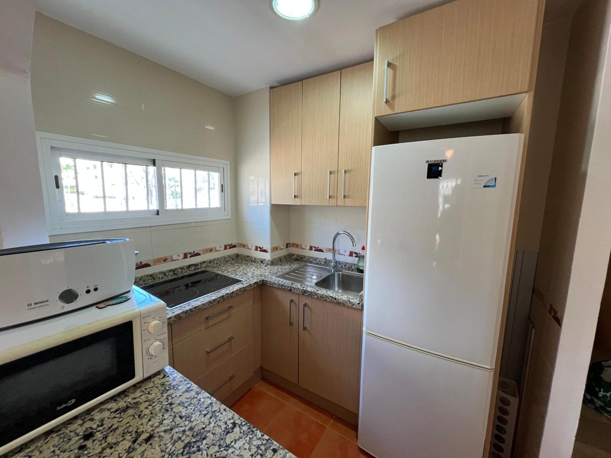 Magnifico Apartamento En La Carihuela, Torremolino ตอร์เรโมลิโนส ภายนอก รูปภาพ